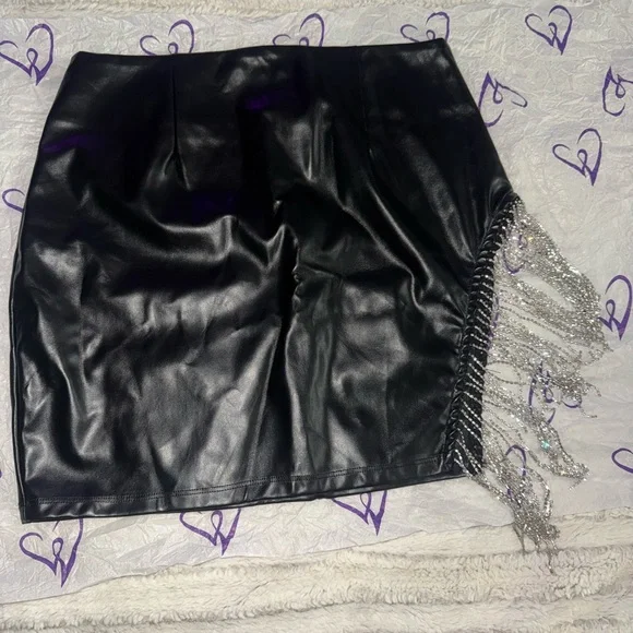 Windsor Black Mini Skirt with Silver Accents - Picture 3 of 5